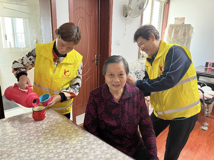 志愿服務(wù)換養老　“通存通兌”待加強