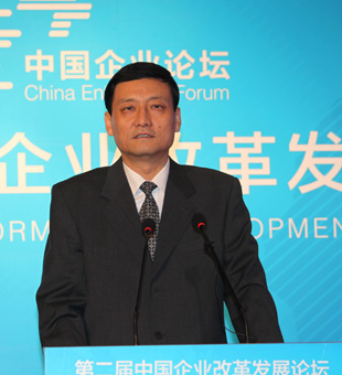 肖亞慶：加快形成“三個(gè)一批” 培育具有全球競爭力的世界一流企業(yè)